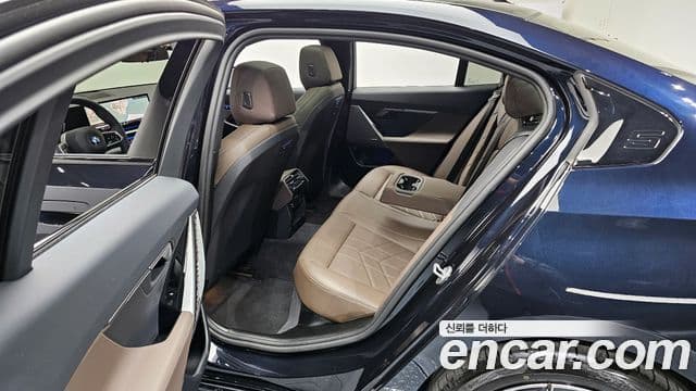 BMW 5시리즈 (G60) 520i M Sport, 2026 11