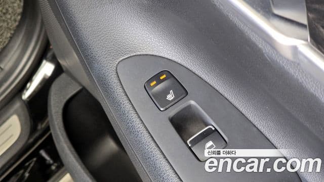 Hyundai Grandeur IG Premium, 2019 18