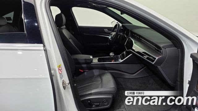 Audi A6 (C8) Premium, 2023 11