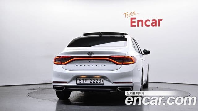 Hyundai Grandeur IG Premium, 2018 4