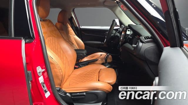 Mini Cooper 3세대, 2024 11