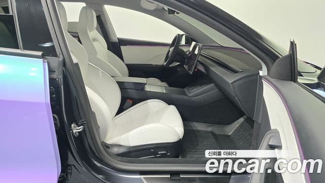 Tesla модель 3 performance AWD, 2025 11