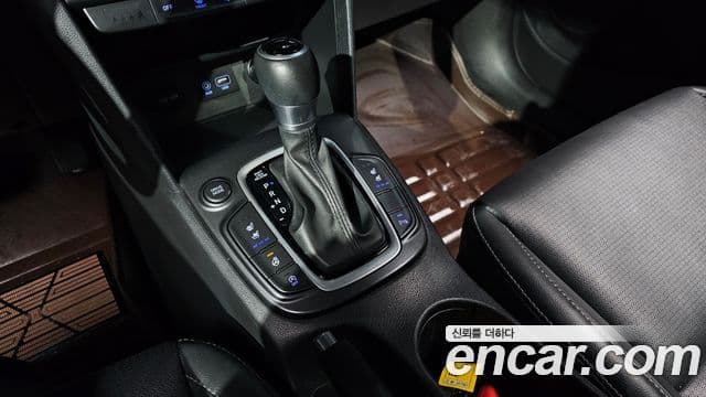 Hyundai Kona Modern Art, 2018 9