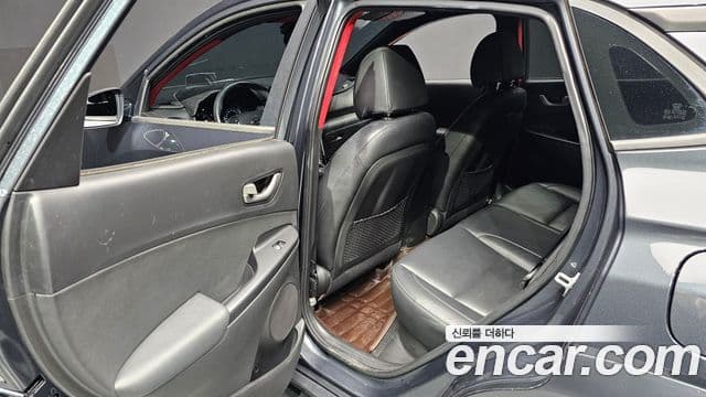 Hyundai Kona Modern Art, 2018 12