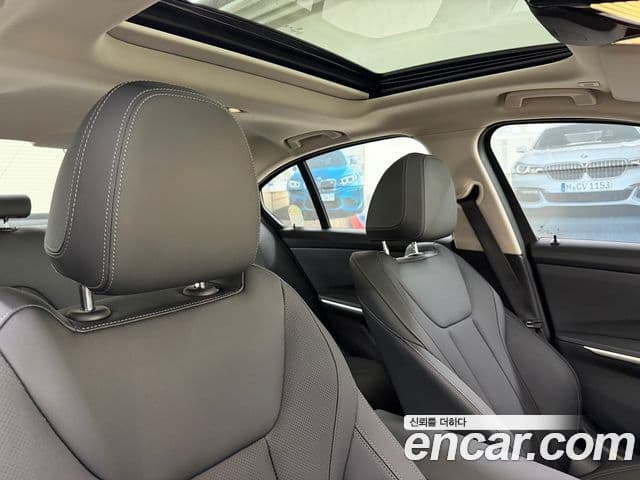 BMW 3시리즈 (G20), 2025 15