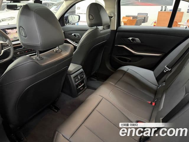 BMW 3시리즈 (G20), 2025 16