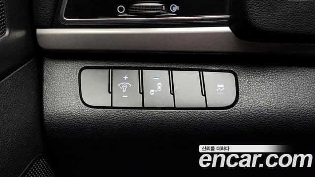 Hyundai Avante AD 1.6 GDI Value Plus, 2018 17