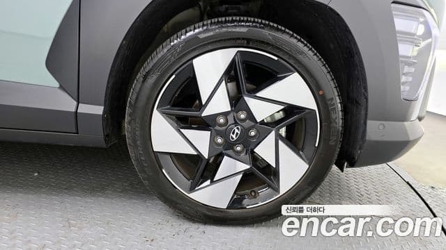 Hyundai Kona (SX2) Inspiration, 2023 все фото