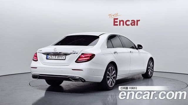 Mercedes-Benz E-класс W213 Avantgarde, 2019 2