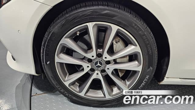 Mercedes-Benz E-класс W213 Avantgarde, 2019 все фото