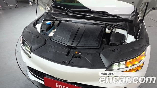 Genesis GV60 Standard AWD, 2022 6