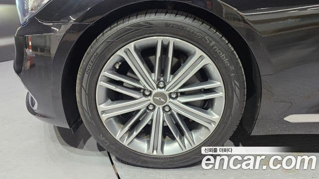 Genesis G80 Luxury, 2019 все фото