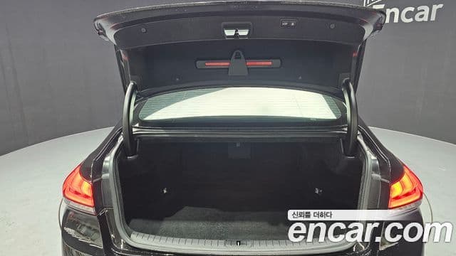 Genesis G80 Luxury, 2019 20