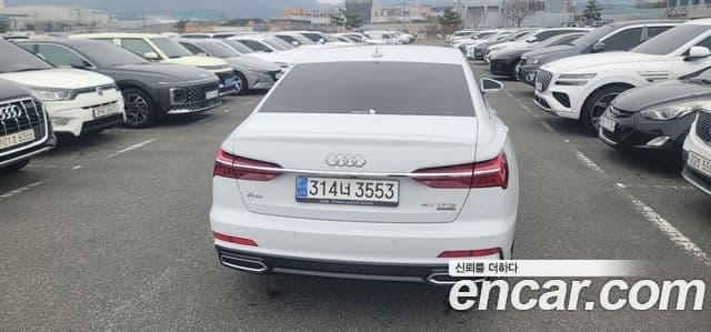 Audi A6 (C8) Premium, 2023 4