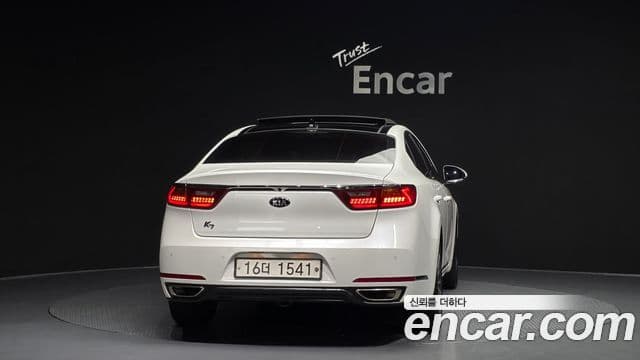 Kia All New K7 2.4 GDI Limited, 2017 4