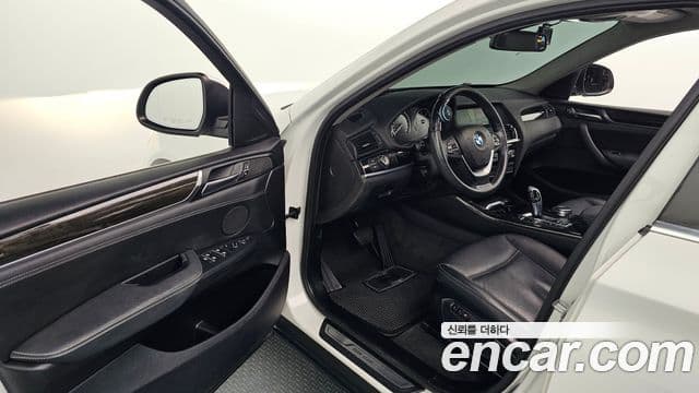 BMW X4 (F26), 2016 11