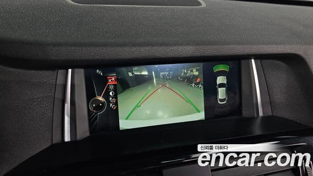 BMW X4 (F26), 2016 15