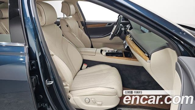 Genesis G80 (RG3) бензин 2.5 турбо AWD, 2023 12