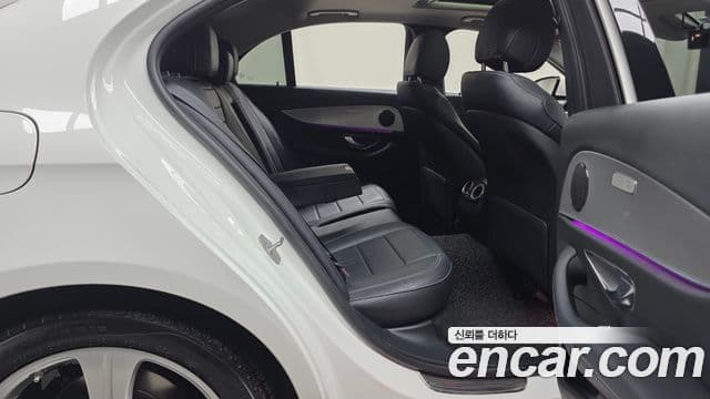 Mercedes-Benz E-класс W213 Avantgarde, 2017 12