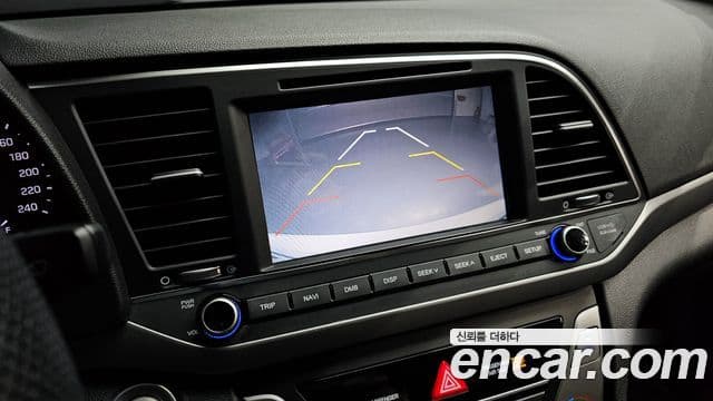 Hyundai Avante AD 1.6 GDI Value Plus, 2018 17