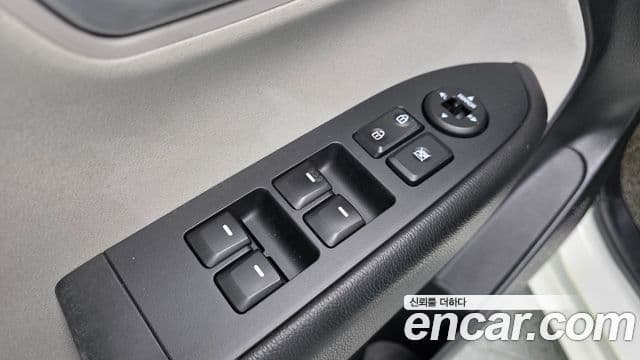 Kia The / новый New Ray фургон /, 2018 12