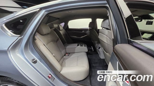 Genesis G80 Luxury, 2017 19