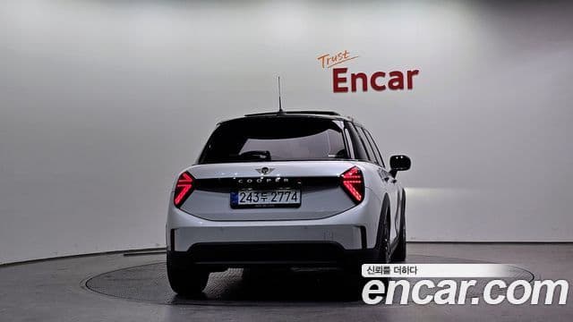 Mini Cooper S 4세대 5도어 favored, 2025 4