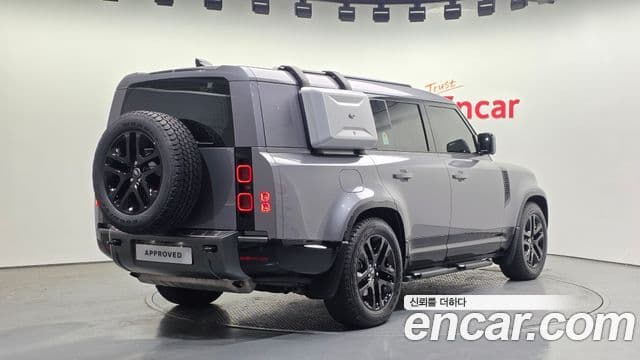 Land Rover Defender (L663) 130 P400 outbound, 2024 2