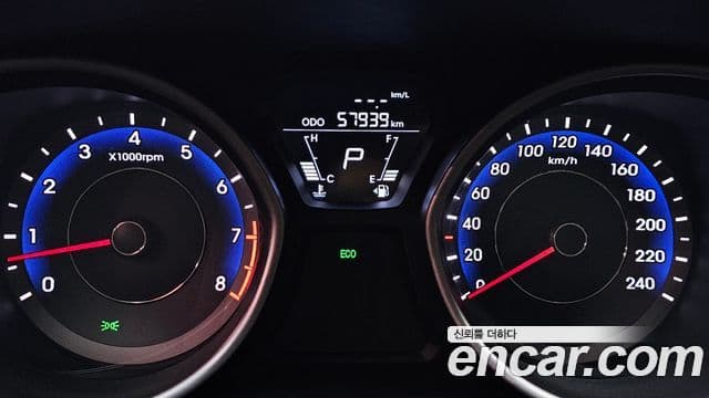 Hyundai Avante MD Luxury, 2011 8