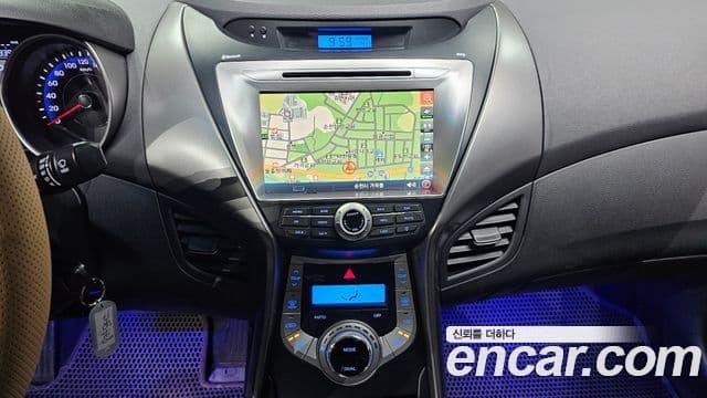 Hyundai Avante MD Luxury, 2011 16