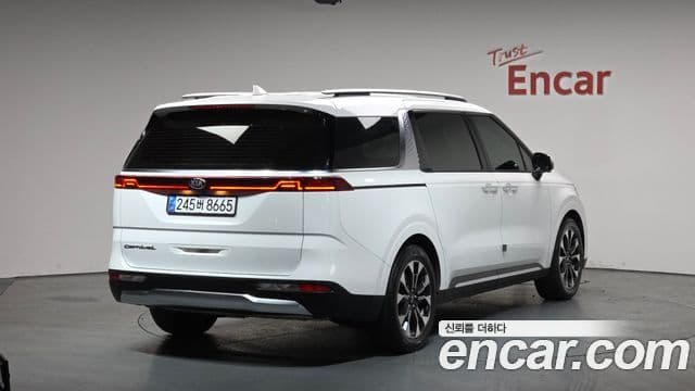 Kia Carnival 4세대 Signature, 2021 2