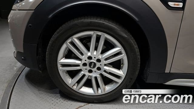 Mini Cooper Countryman 2세대, 2023 все фото