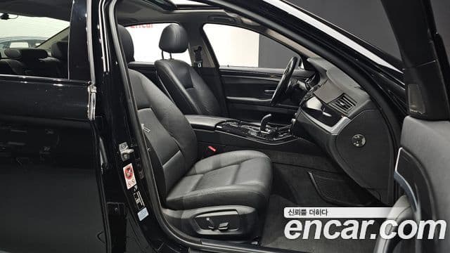 BMW 5시리즈 (F10) 530d xDrive M Aero Dynamic, 2016 10