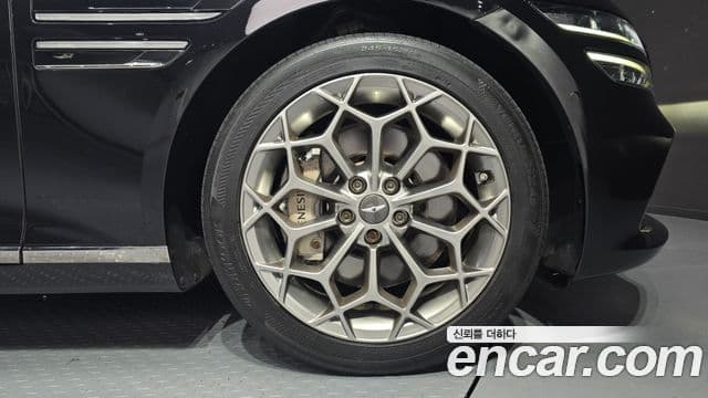 Genesis G80 (RG3) бензин 2.5 турбо AWD, 2022 все фото