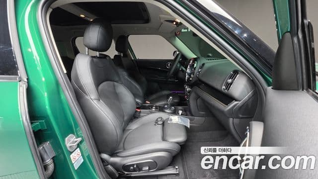 Mini Cooper Countryman 2세대, 2023 10