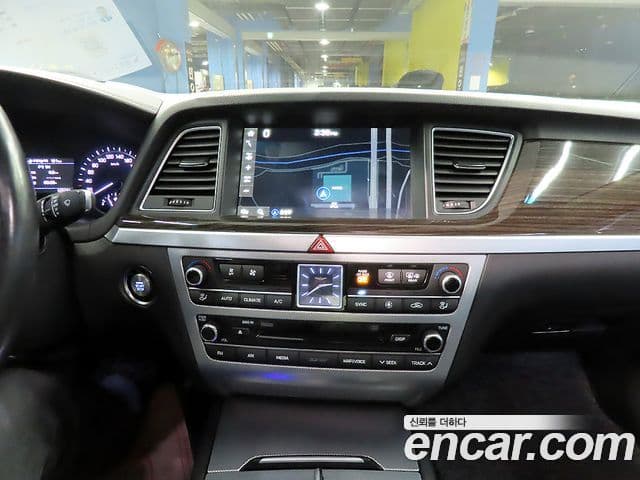 Genesis G80 Premium Luxury, 2018 16