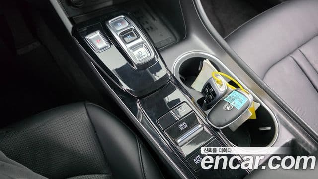 Hyundai Sonata гибрид (DN8) Modern, 2022 9