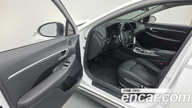 Hyundai Sonata гибрид (DN8) Modern, 2022 10