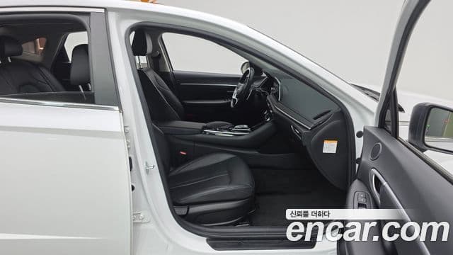 Hyundai Sonata гибрид (DN8) Modern, 2022 11