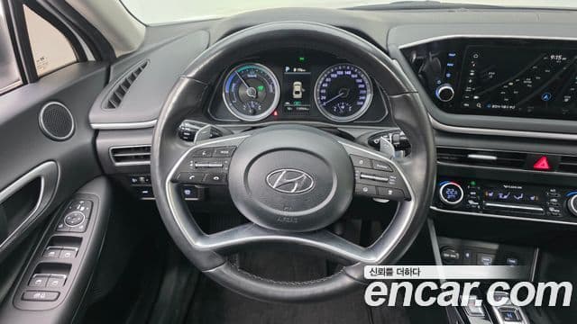 Hyundai Sonata гибрид (DN8) Modern, 2022 13