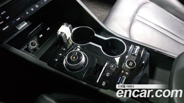 Kia K5 3세대 Trendy, 2023 9