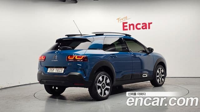 Ситроен / DS C4 Cactus 1.5 BlueHDi Shine, 2019 2