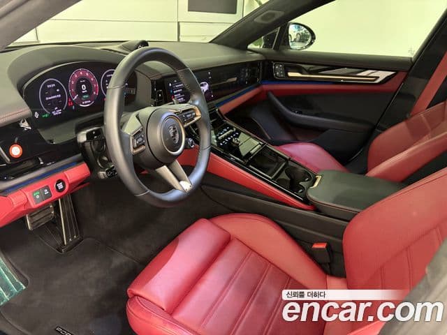 Porsche Panamera (976) 4.0 турбо E-гибрид, 2024 7