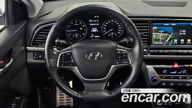 Hyundai Avante AD Premium, 2016 15