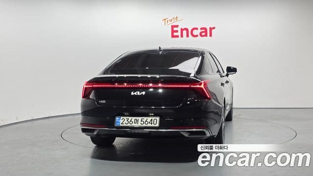 Kia K8 Signature, 2022 4