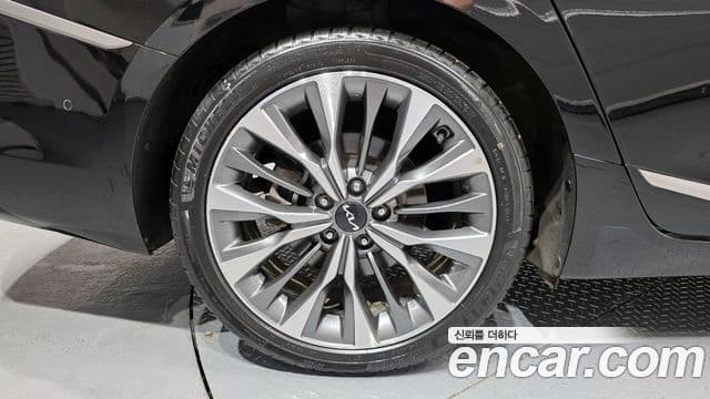 Kia K8 Signature, 2022 все фото