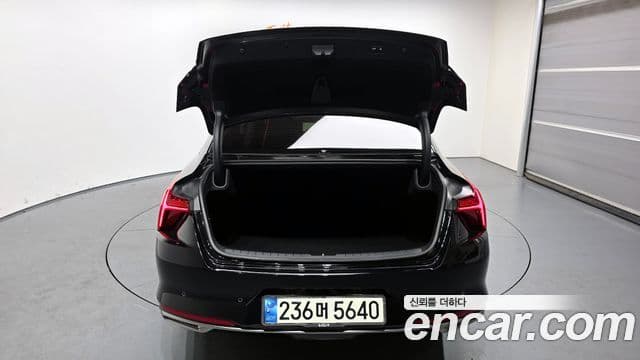 Kia K8 Signature, 2022 20