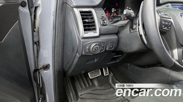 Ford 레인저 3세대 Raptor, 2022 17