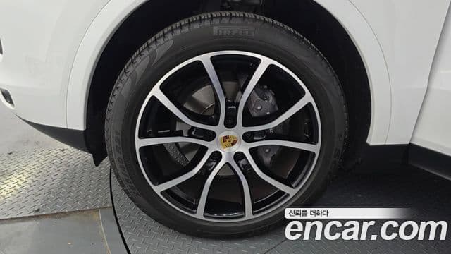 Porsche Cayenne (PO536) 3.0 купе, 2022 все фото