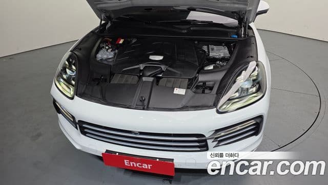 Porsche Cayenne (PO536) 3.0 купе, 2022 6
